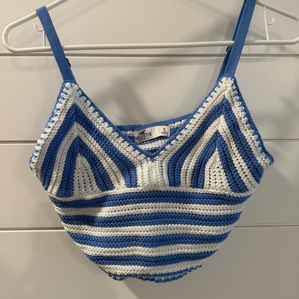 Hollister Crop Top NWOT Sz S